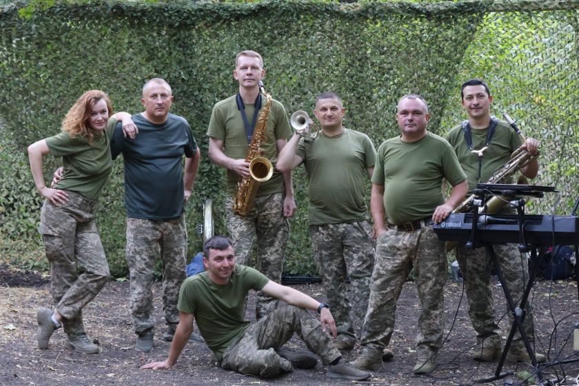 Milband OcWest